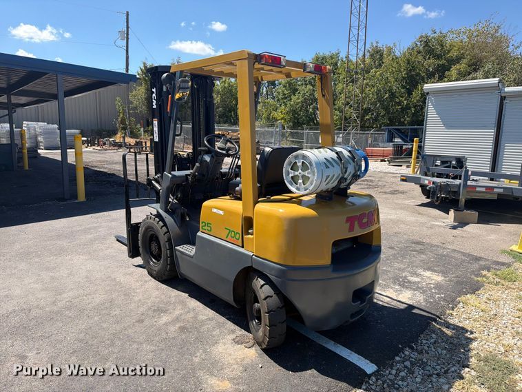 image for item NC9918 TCM FG25N5T forklift