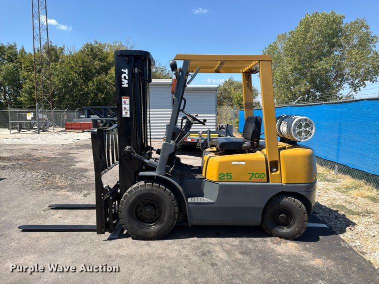 image for item NC9918 TCM FG25N5T forklift