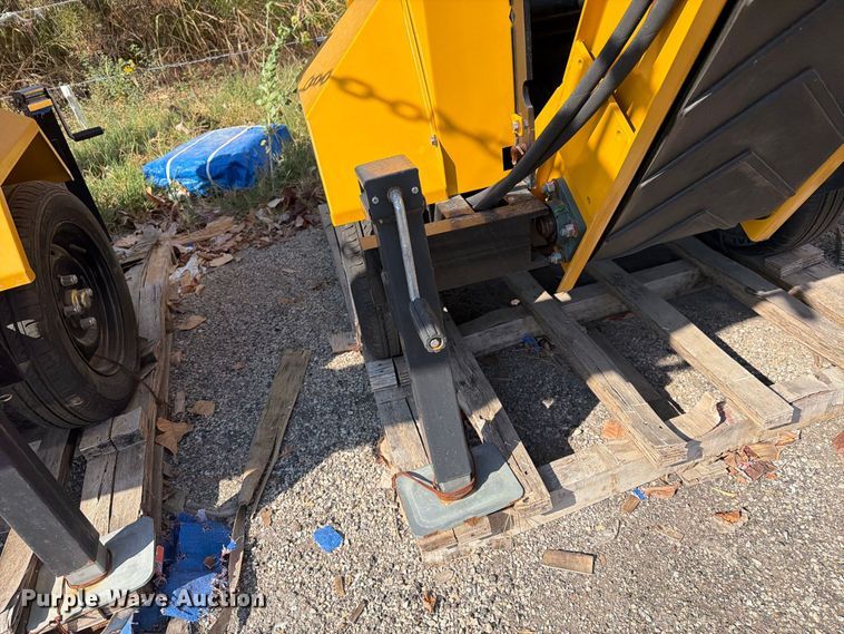 image for item NC9928 Valley Pioneer QSP135 jaw crusher