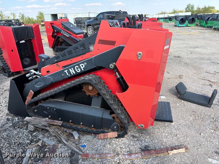 image for item NC9954 2024 Erie Industries SCL850 compact utility loader