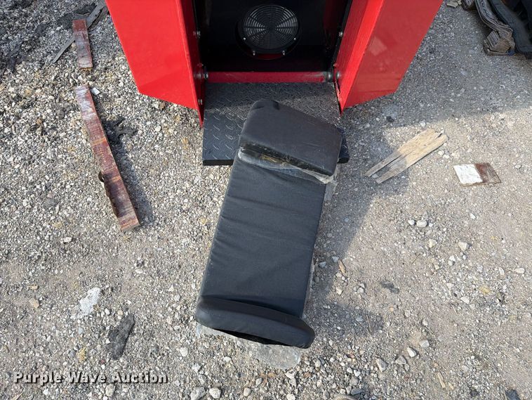 image for item NC9954 2024 Erie Industries SCL850 compact utility loader