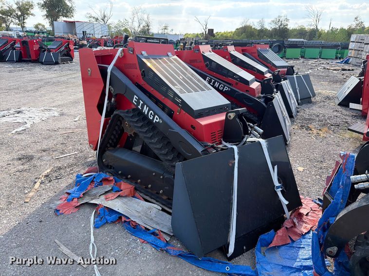 image for item NC9956 2024 Erie Industries SCL850 compact utility loader