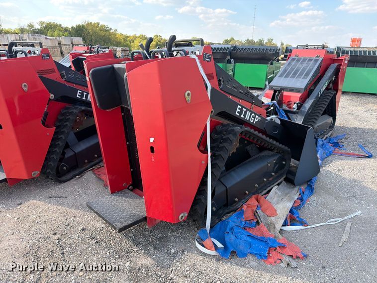 image for item NC9956 2024 Erie Industries SCL850 compact utility loader