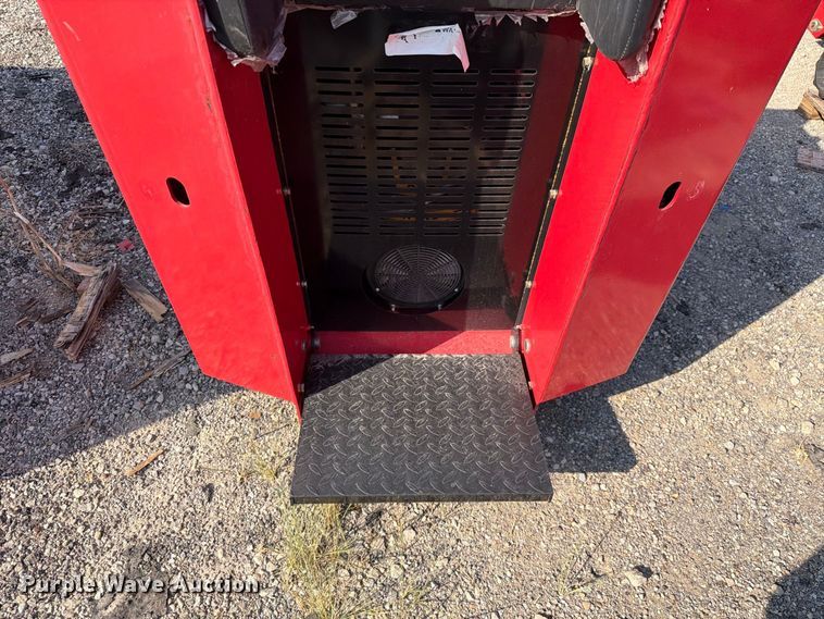 image for item NC9958 Erie Industries SCL850 compact utility loader