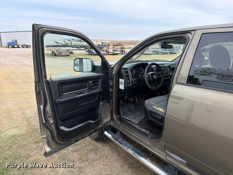 image for item NE9883 2014 Ram 2500 4dr pickup