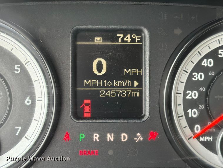 image for item NE9883 2014 Ram 2500 4dr pickup