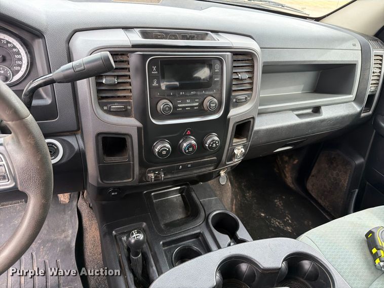image for item NE9883 2014 Ram 2500 4dr pickup