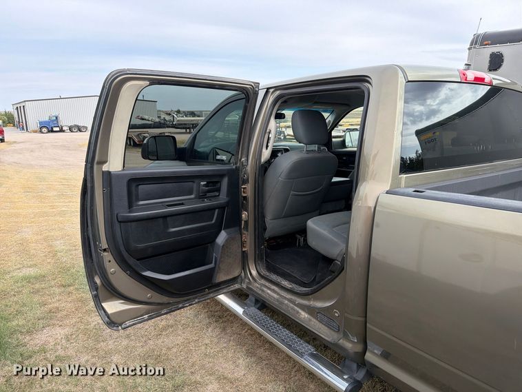 image for item NE9883 2014 Ram 2500 4dr pickup