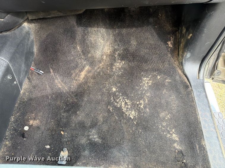 image for item NE9883 2014 Ram 2500 4dr pickup