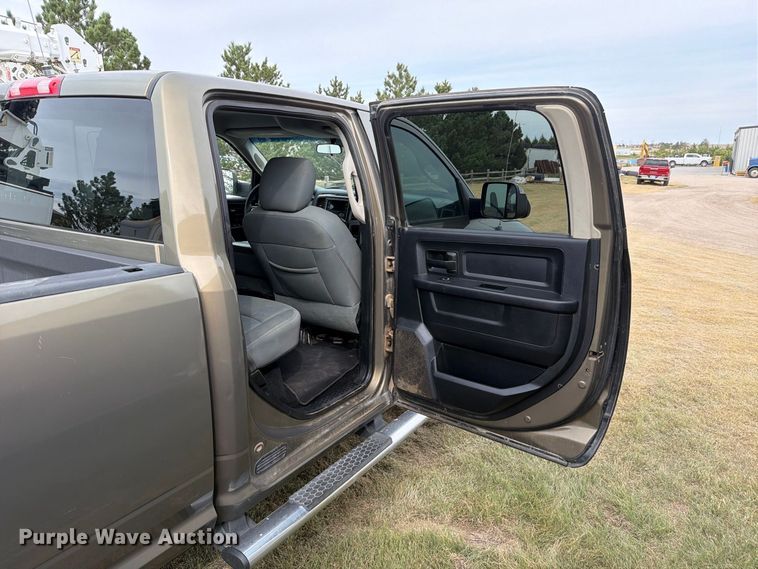 image for item NE9883 2014 Ram 2500 4dr pickup