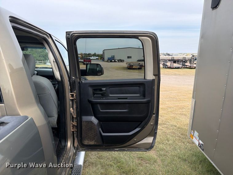 image for item NE9883 2014 Ram 2500 4dr pickup