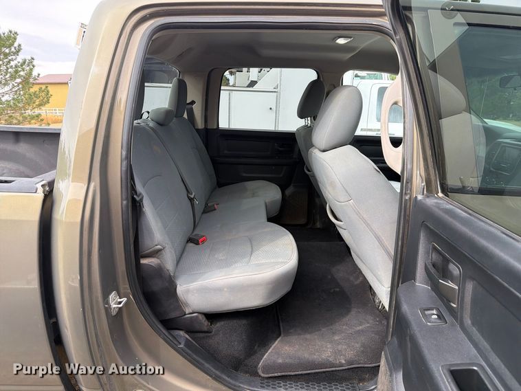 image for item NE9883 2014 Ram 2500 4dr pickup