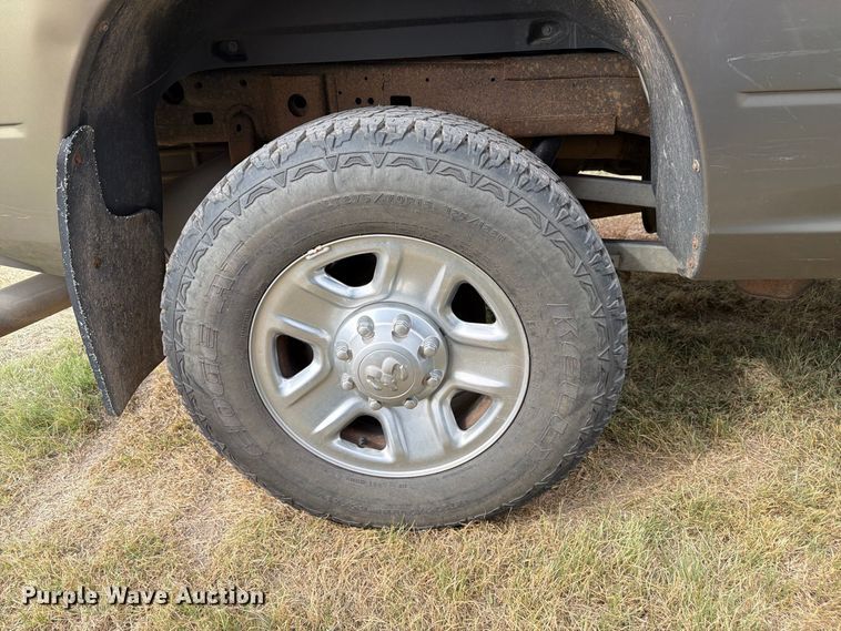 image for item NE9883 2014 Ram 2500 4dr pickup