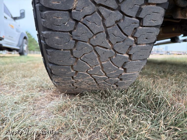 image for item NE9883 2014 Ram 2500 4dr pickup