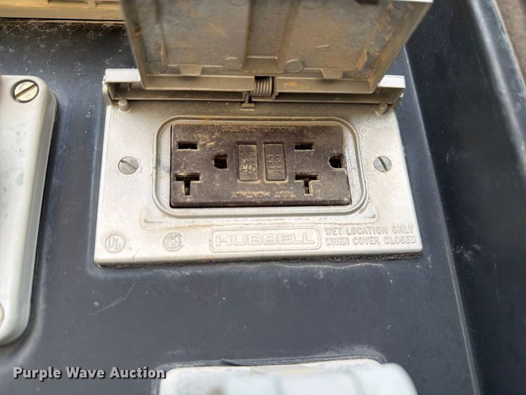 image for item NE9884 Ingersoll-Rand G190 generator