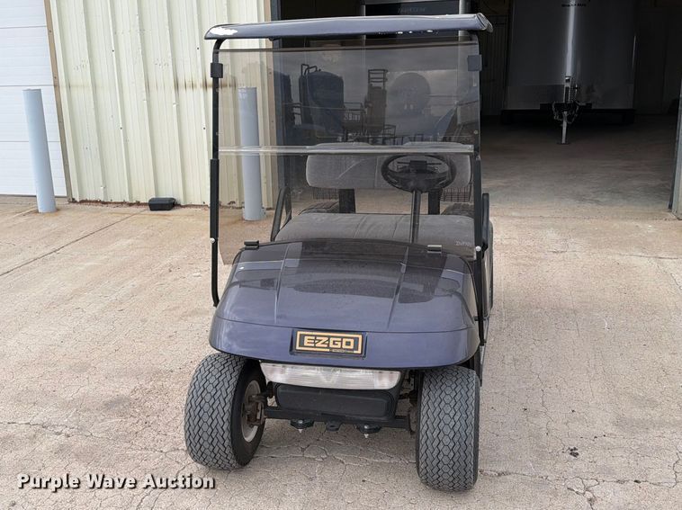 image for item NE9886 EZ-GO golf cart