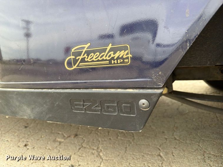 image for item NE9886 EZ-GO golf cart