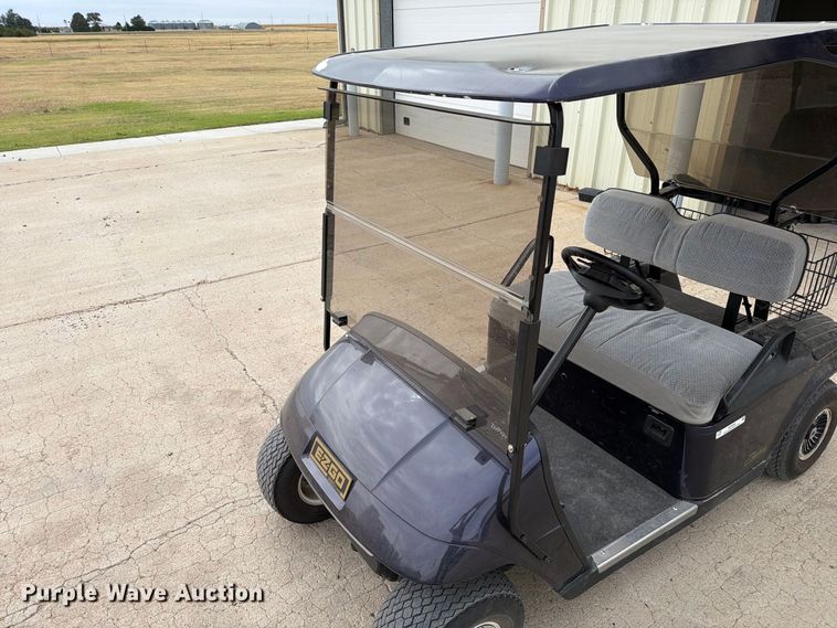 image for item NE9886 EZ-GO golf cart