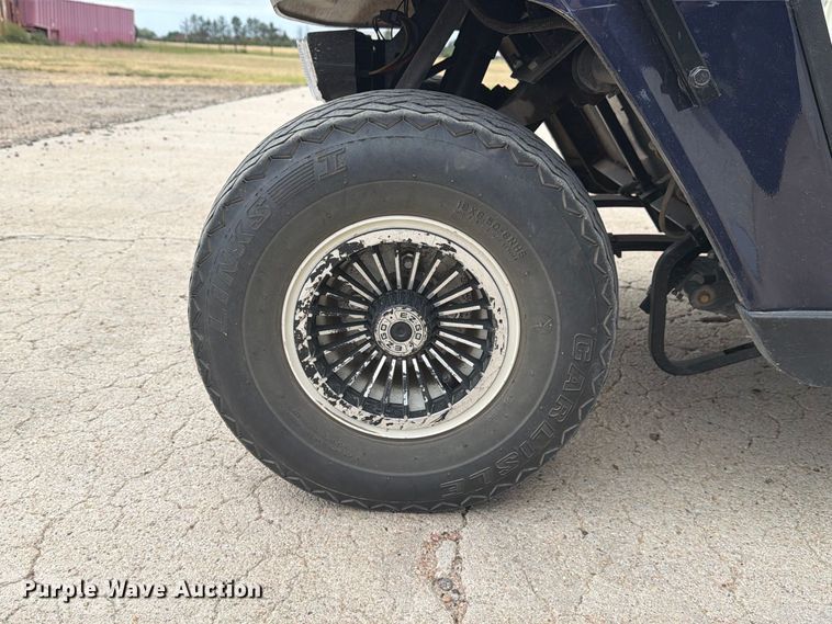 image for item NE9886 EZ-GO golf cart