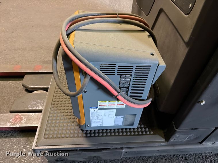 image for item NF9608 2016 Raymond 540 OPC30TT order picker