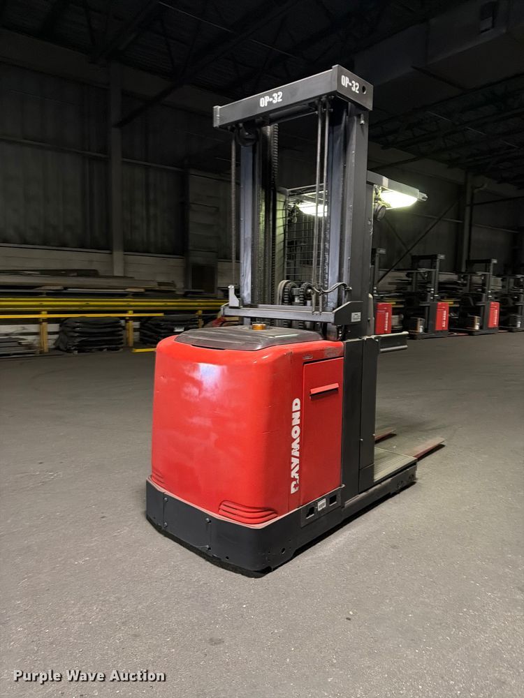 image for item NF9610 2013 Raymond 640 OPC30TT order picker