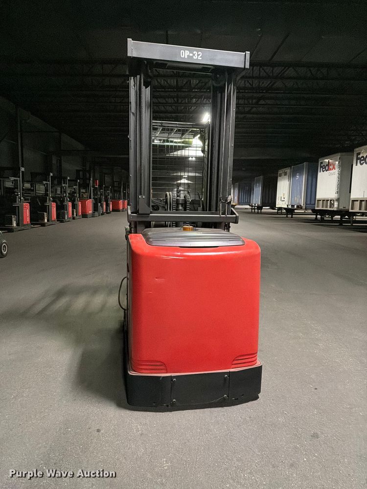 image for item NF9610 2013 Raymond 640 OPC30TT order picker