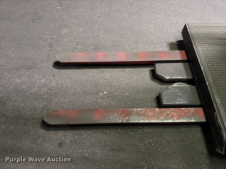 image for item NF9610 2013 Raymond 640 OPC30TT order picker