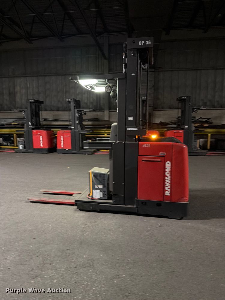 image for item NF9614 2015 Raymond 640 OPC30TT order picker