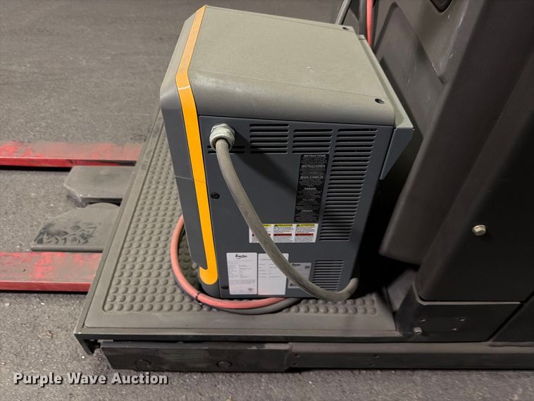 image for item NF9614 2015 Raymond 640 OPC30TT order picker