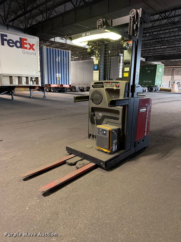 2015 Raymond 540 OPC30TT order picker