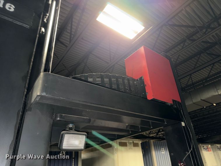 image for item NF9617 2005 Raymond SA-CSR30T swing carriage forklift