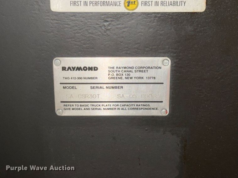 image for item NF9617 2005 Raymond SA-CSR30T swing carriage forklift