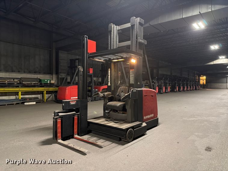 2004 Raymond SA-CSR30T swing carriage forklift