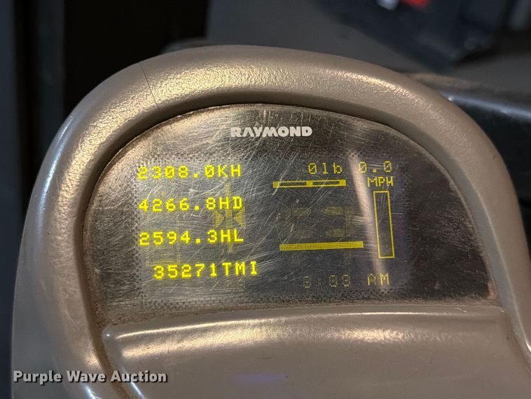 image for item NF9623 2005 Raymond SA-CSR30T swing carriage forklift