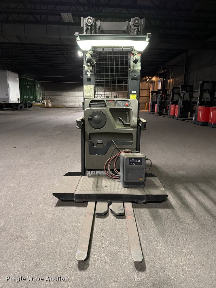 image for item NF9625 2017 Raymond 540 OPC30TT order picker