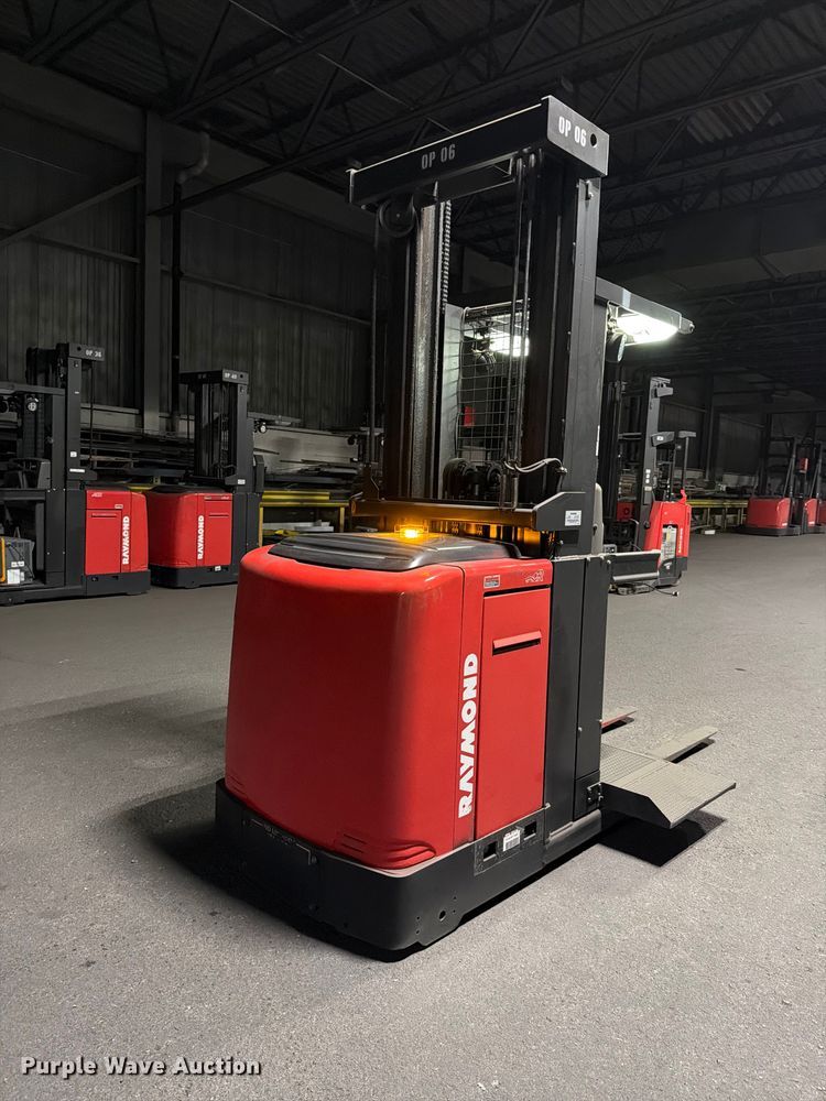image for item NF9625 2017 Raymond 540 OPC30TT order picker