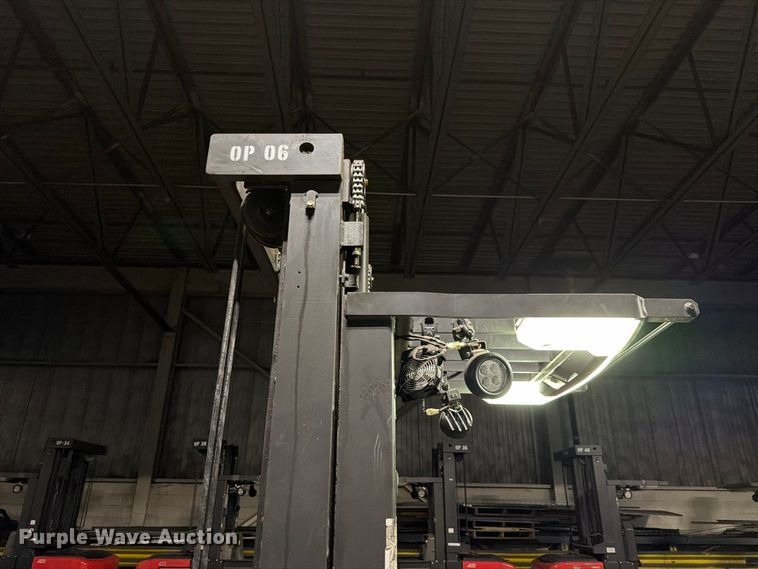 image for item NF9625 2017 Raymond 540 OPC30TT order picker