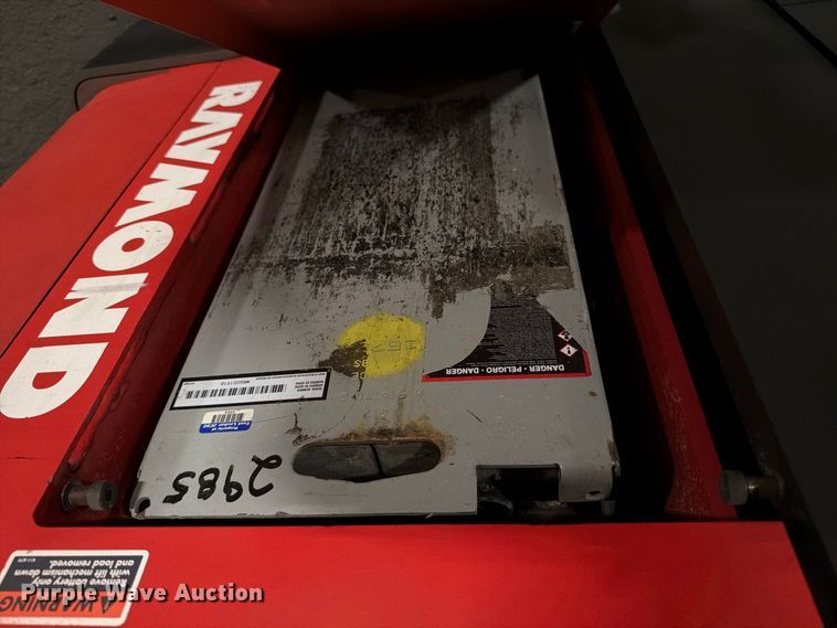 image for item NF9626 2016 Raymond  640 OPC30TT order picker