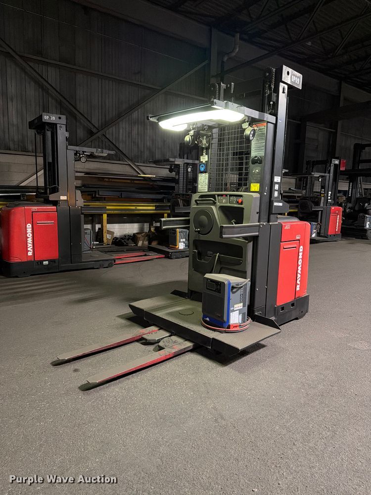 2016 Raymond 540 OPC30TT order picker