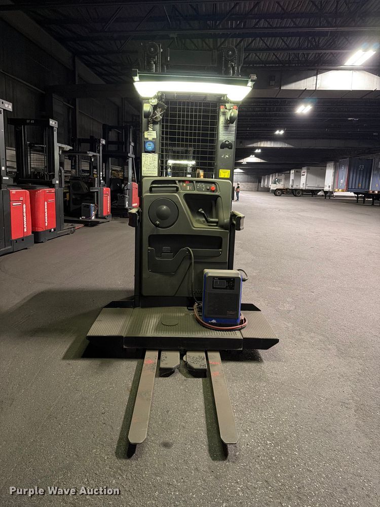 image for item NF9627 2016 Raymond 540 OPC30TT order picker