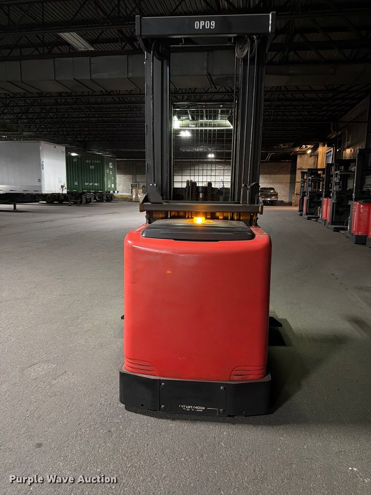 image for item NF9627 2016 Raymond 540 OPC30TT order picker