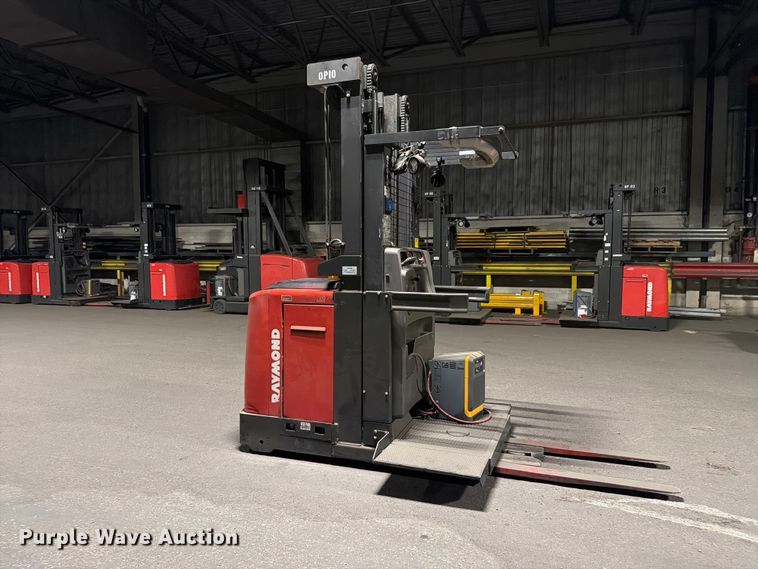 image for item NF9628 2016 Raymond 540 OPC30TT order picker