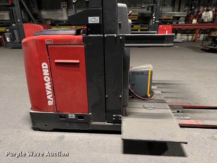 image for item NF9628 2016 Raymond 540 OPC30TT order picker