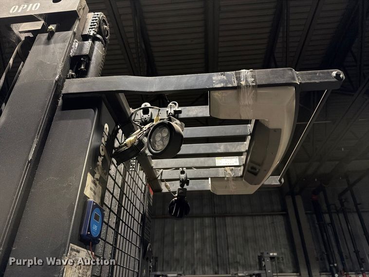 image for item NF9628 2016 Raymond 540 OPC30TT order picker