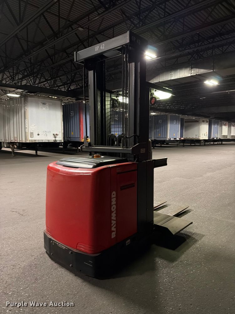 image for item NF9633 2017 Raymond 540 OPC30TT order picker