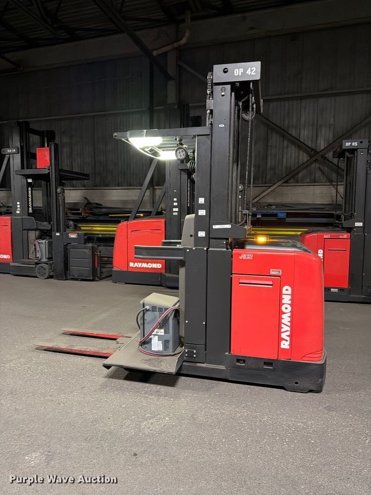 image for item NF9633 2017 Raymond 540 OPC30TT order picker