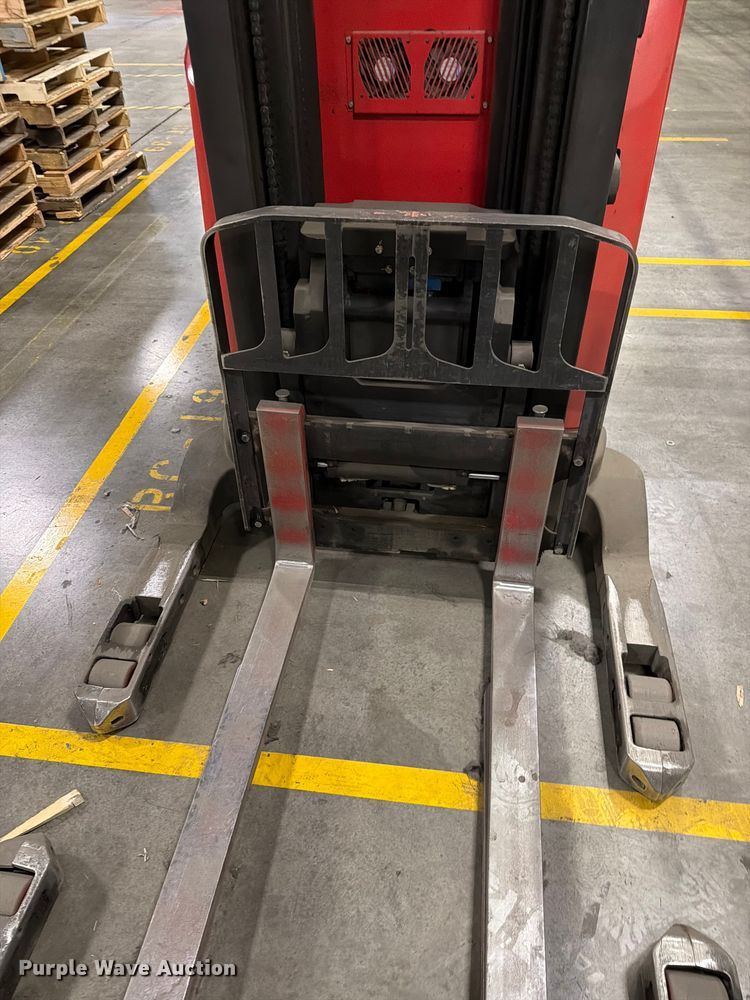 image for item NF9636 2014 Raymond 750 - R45TT reach truck
