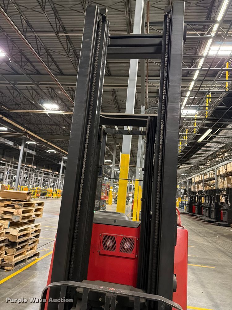 image for item NF9636 2014 Raymond 750 - R45TT reach truck