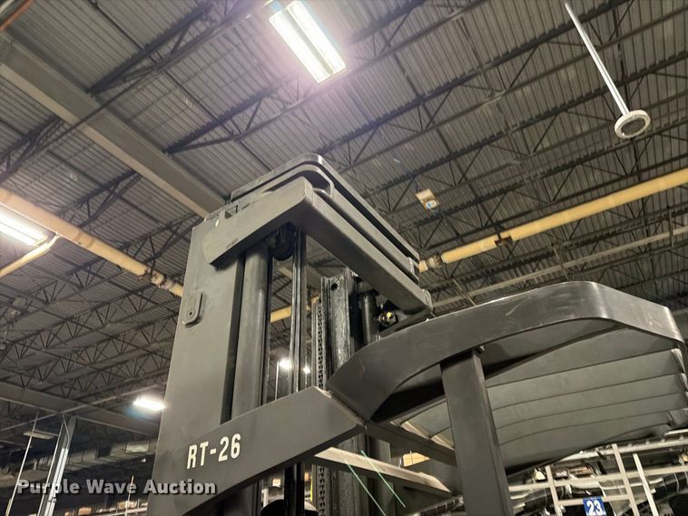 image for item NF9637 2006 Raymond 740R45TT reach truck