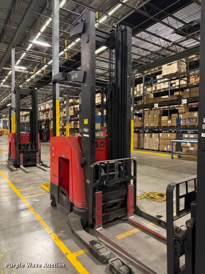 image for item NF9638 2011 Raymond 740 R45TT reach truck